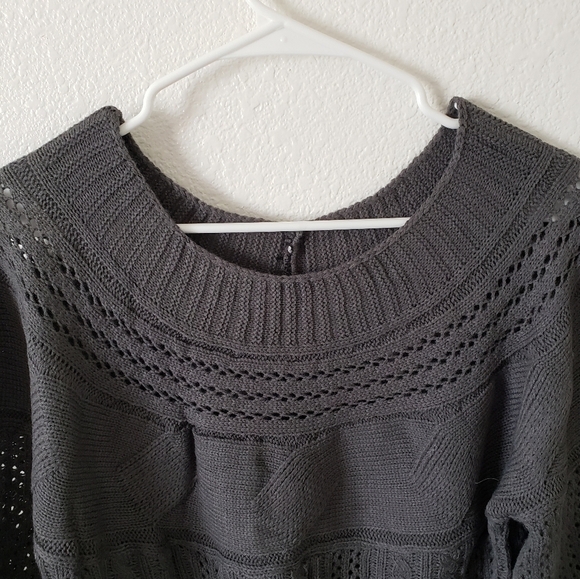 Luvyle Charcoal Gray Wide Neck Off the Shoulder Sweater with Knit Detail Size M - Picture 4 of 8